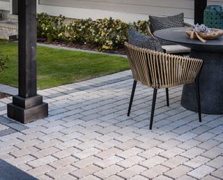 Pavers in neat pattern on outdoor patio