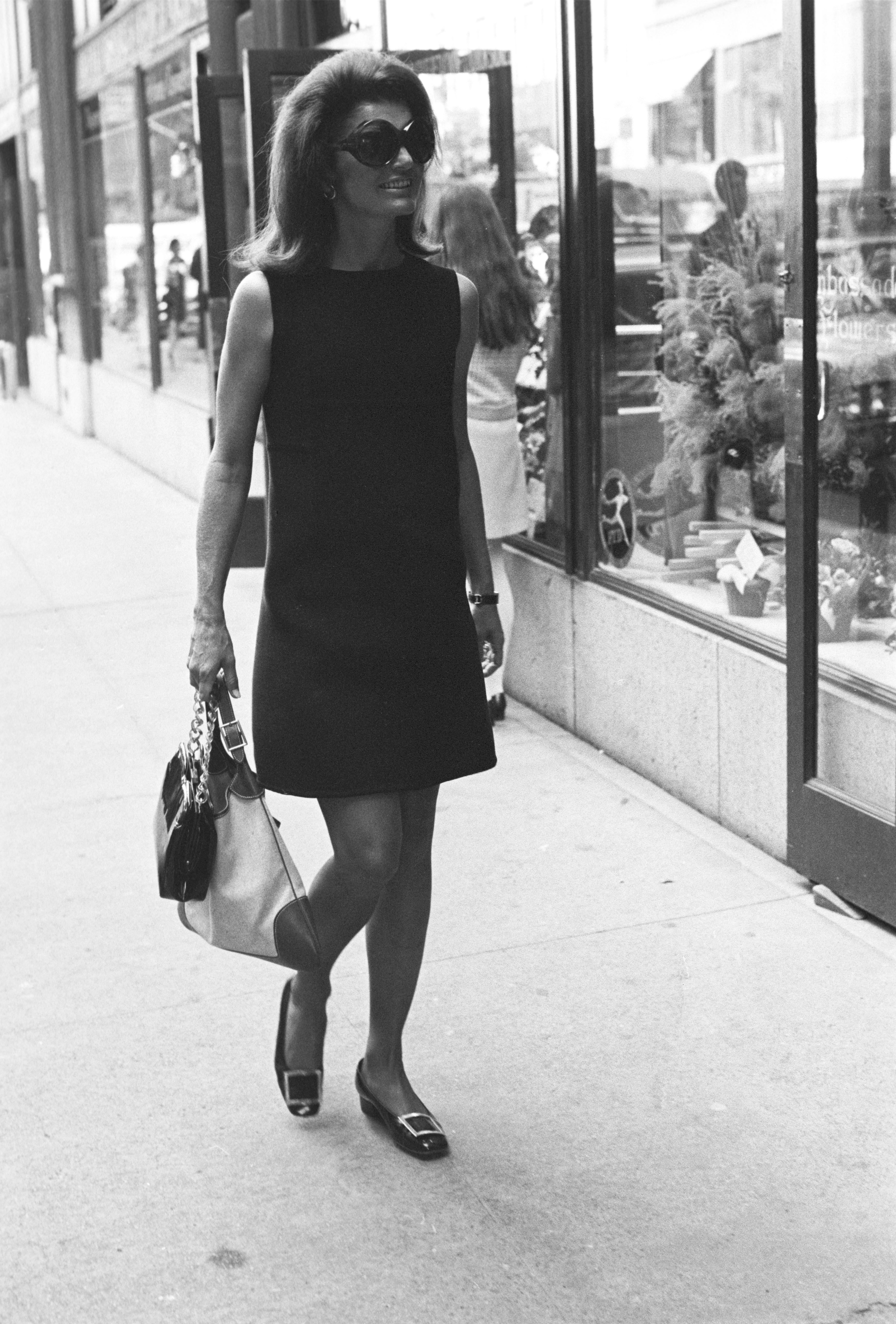 Jacqueline Kennedy carries the Gucci Jackie while in New York City in 1968.