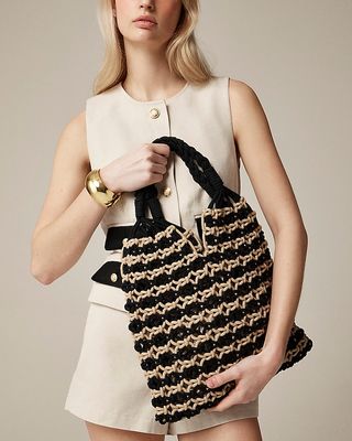 Cadiz Hand-Knotted Rope Tote in Stripe