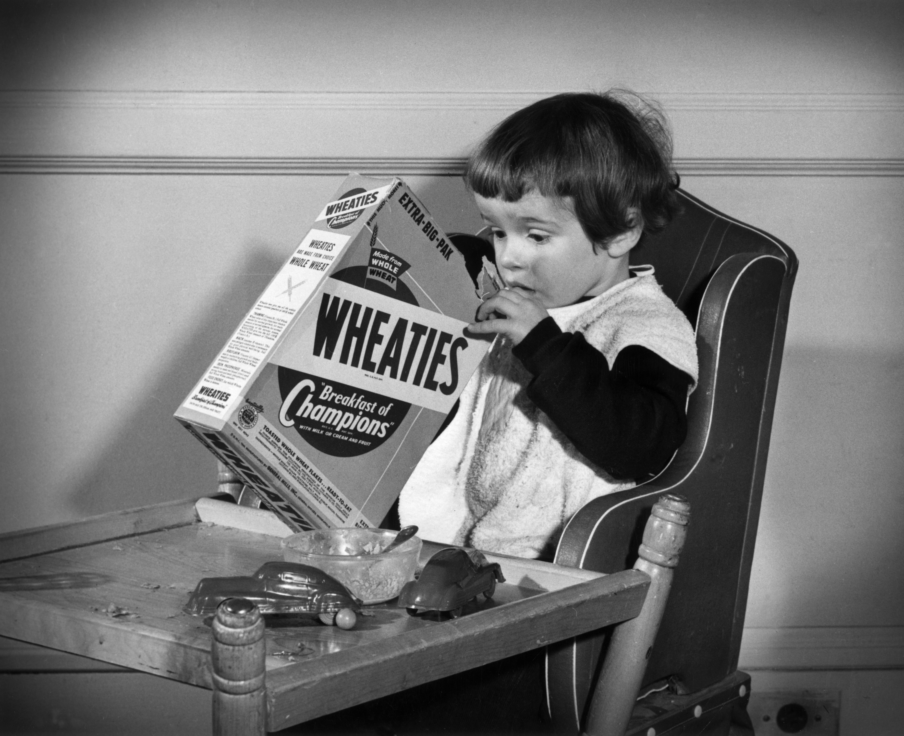 Small child with cereal 