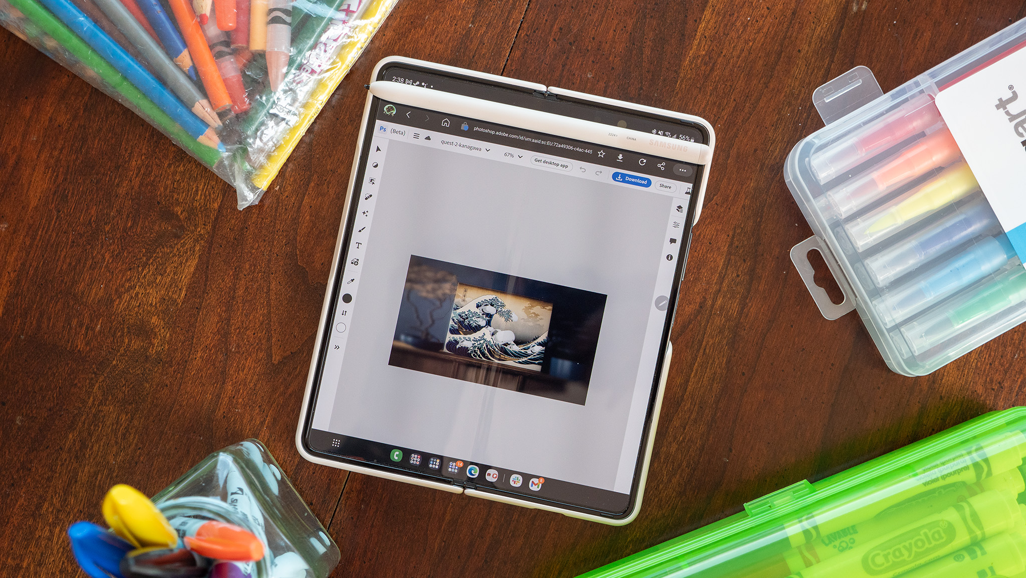 Using Adobe Photoshop Web on a Samsung Galaxy Z Fold 4