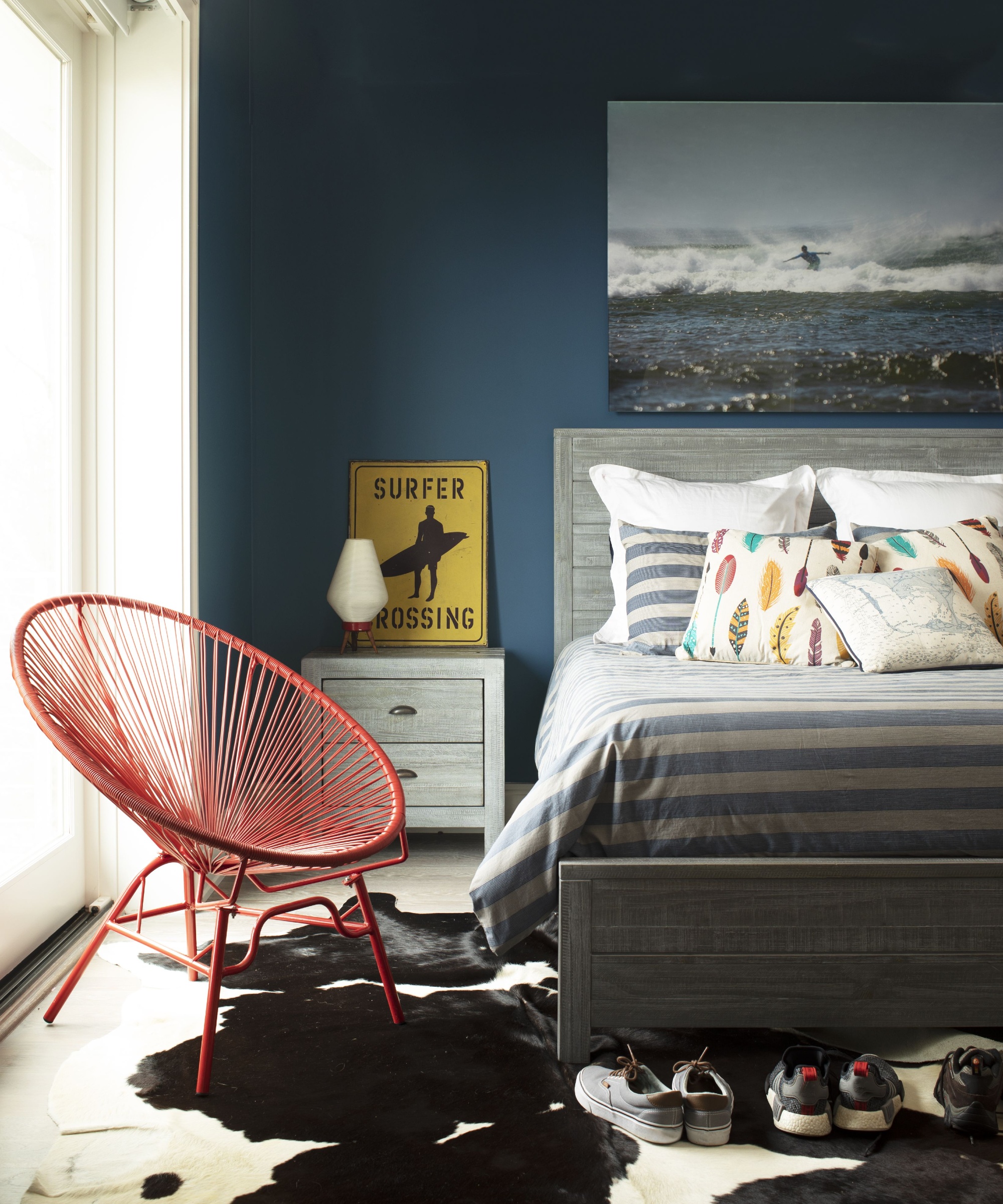 What color blue is best for sleeping? The exact color to use | Homes ...