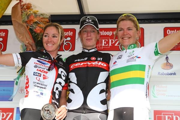 The podium at Omloop van Borsele : Rochelle Gilmore (Lotto Ladies Team), Kirsten Wild (Cervelo Test Team) and Kirsty Broun (Australia).