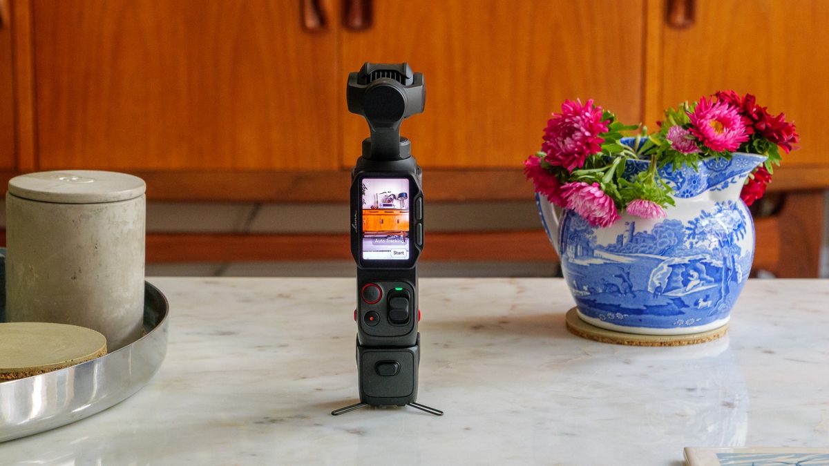 Insta360 Luna Pro camera
