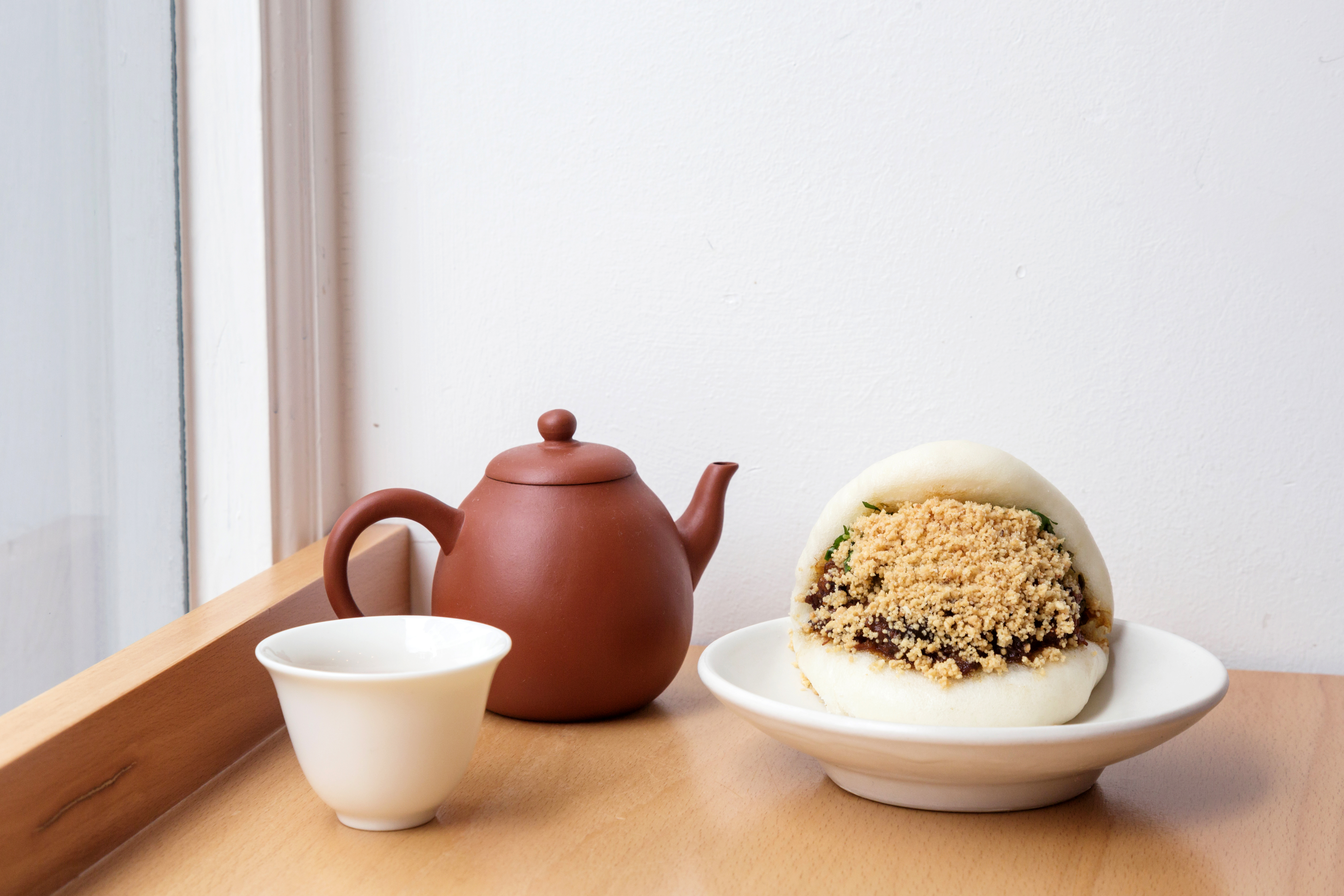 Bao bun and teapot at BAO restaurant