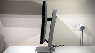 The Philips 27B2G5500 monitor on a desk