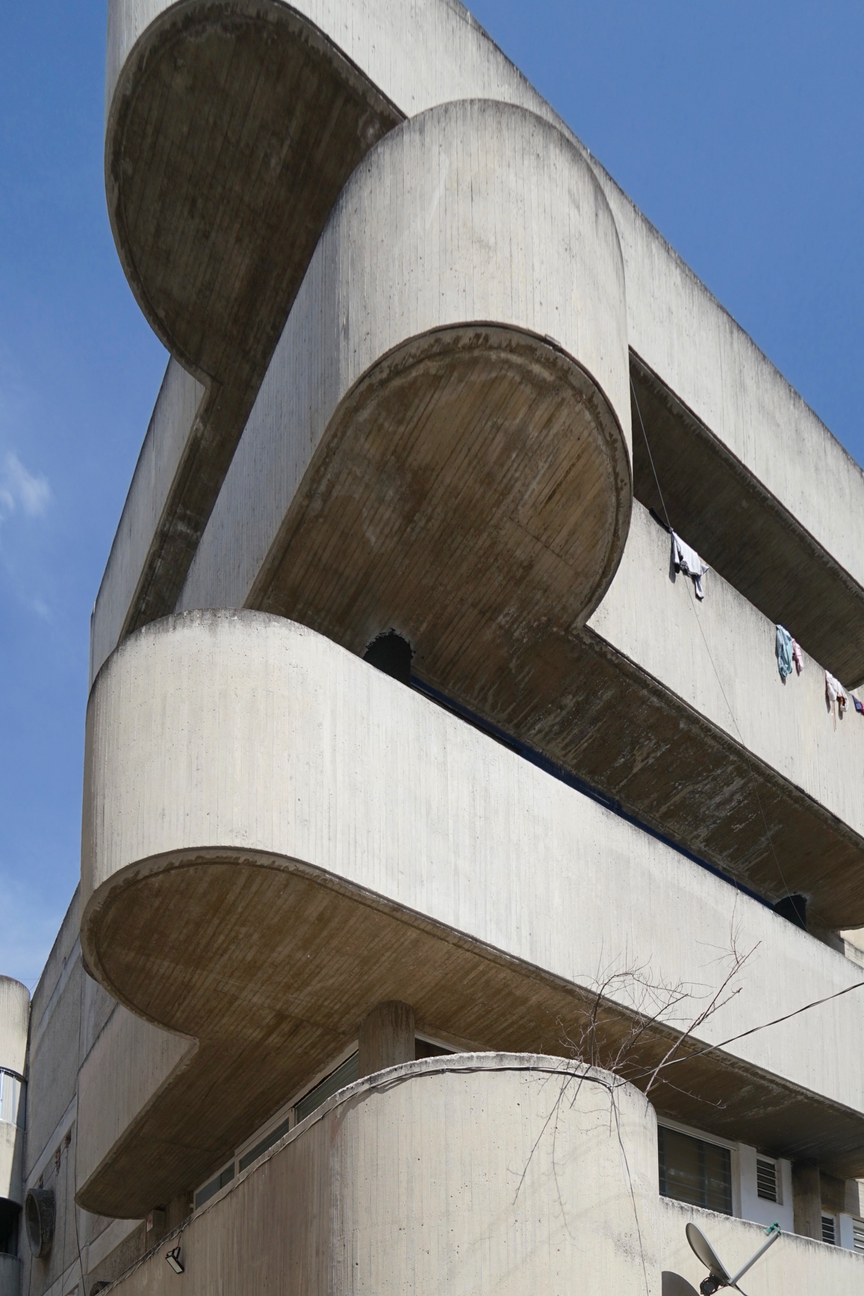 brutalist building in Guadalajara by F&amp;eacute;lix Aceves Ortega