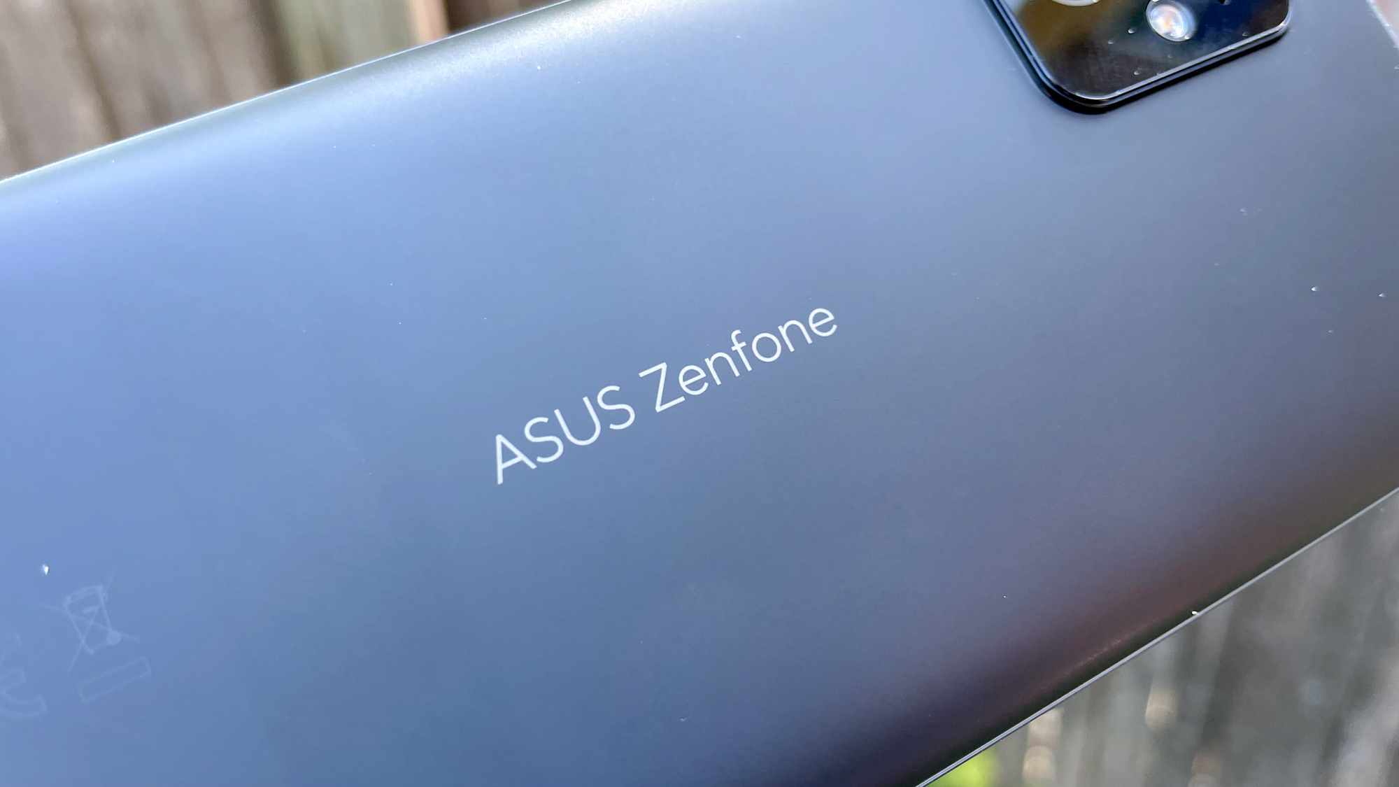 Asus Zenfone 8 review