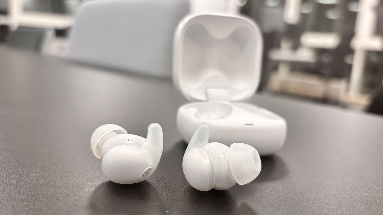 Sony LinkBuds Fit in-ear headphones