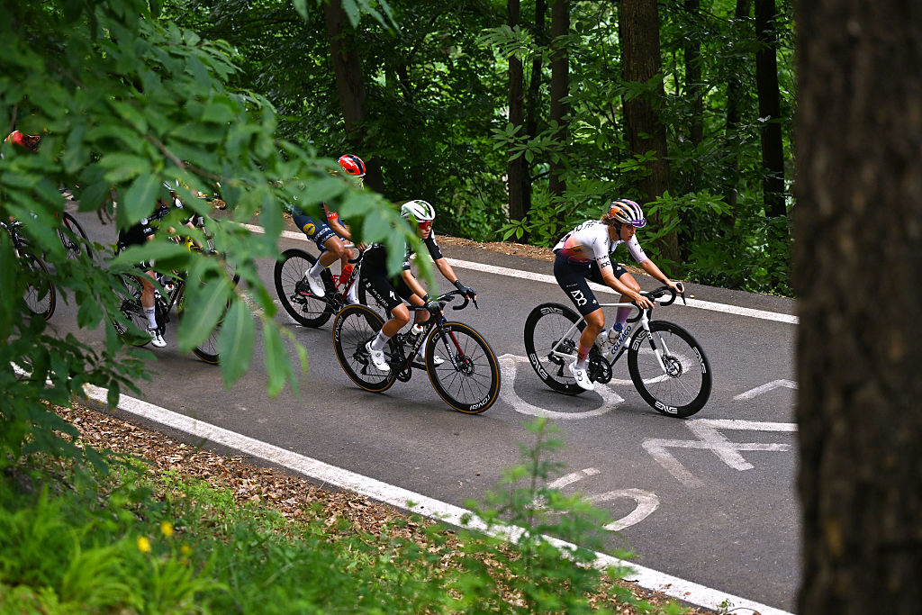 SESTRIERE, ITALY - JUNE 06: (L-R) Celia Gery of France and Team FDJ United - SUEZ and Silvia Persico of Italy and UAE Team ADQ compete in the breakaway during the 37th Giro d&amp;amp;apos;Italia Women 2026, Stage 8 a 106km stage from Rivoli to Sestriere 2034m / #UCIWWT / on June 06, 2026 in Sestriere, Italy. (Photo by Luc Claessen/Getty Images)
