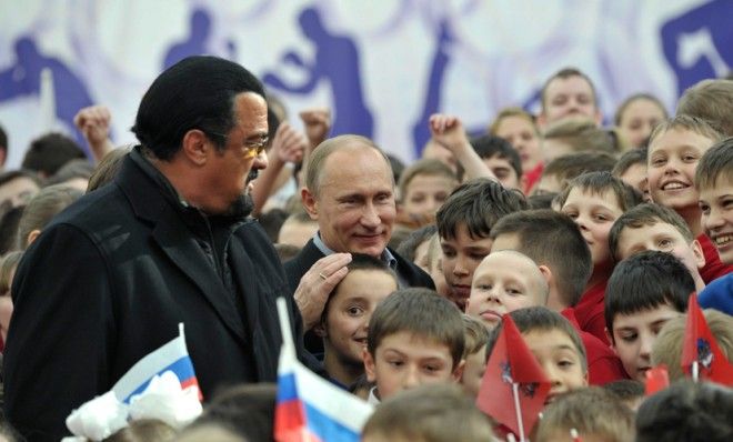 Steven Seagal and Russian President Vladimir Putin 