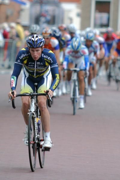 Lieuwe Westra (Vacansoleil-DCM) on the attack.