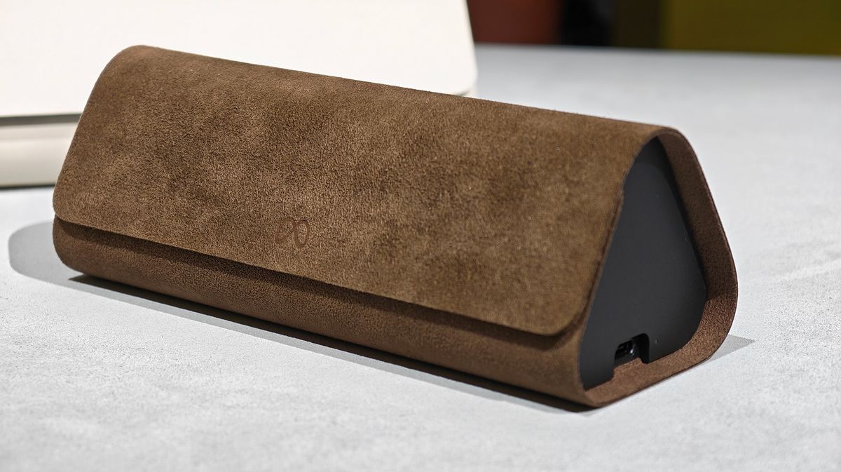 The new charging case for all three 2026 Meta AI glasses