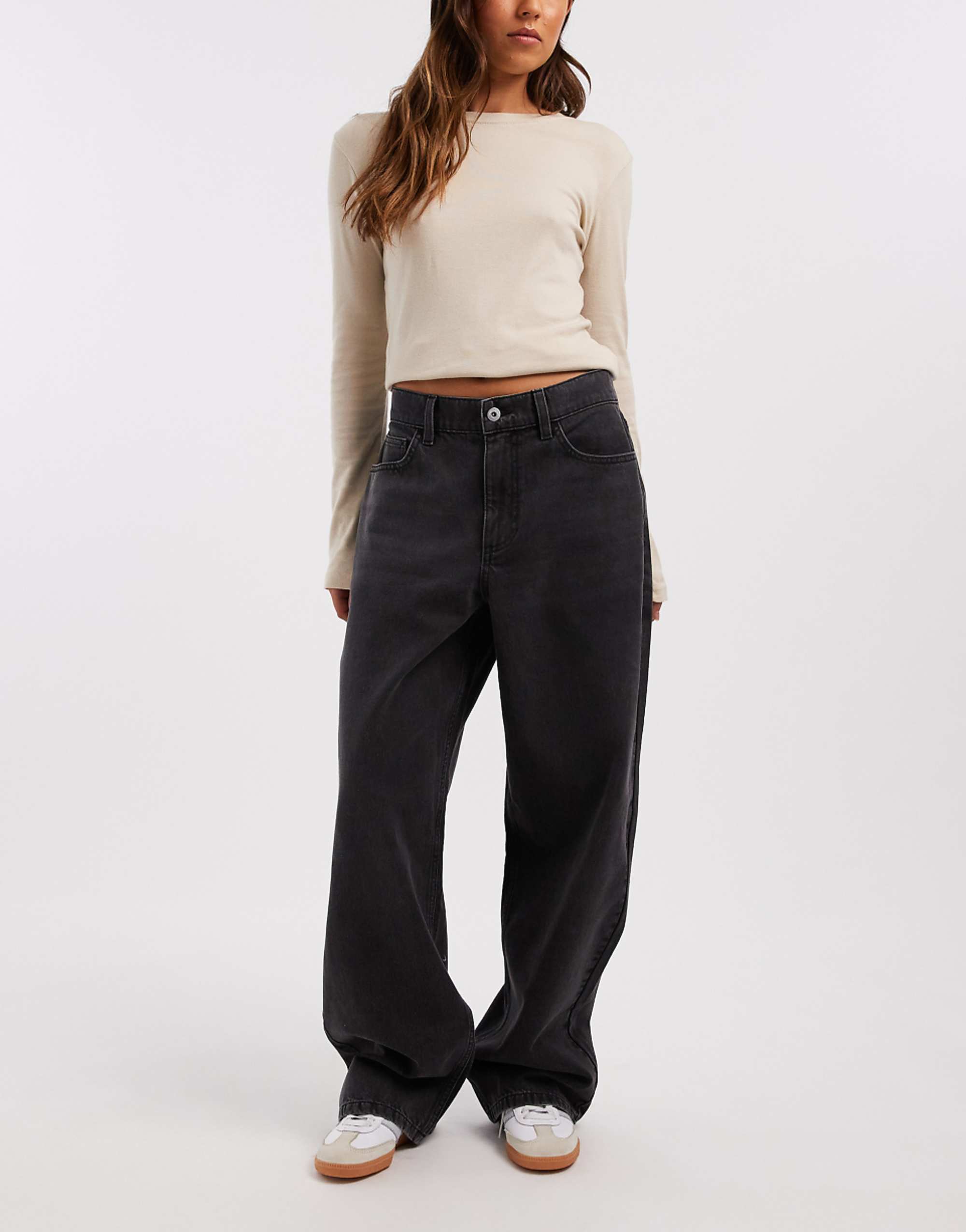 Collusion X001 Antifit Mid Rise Jean in Washed Black