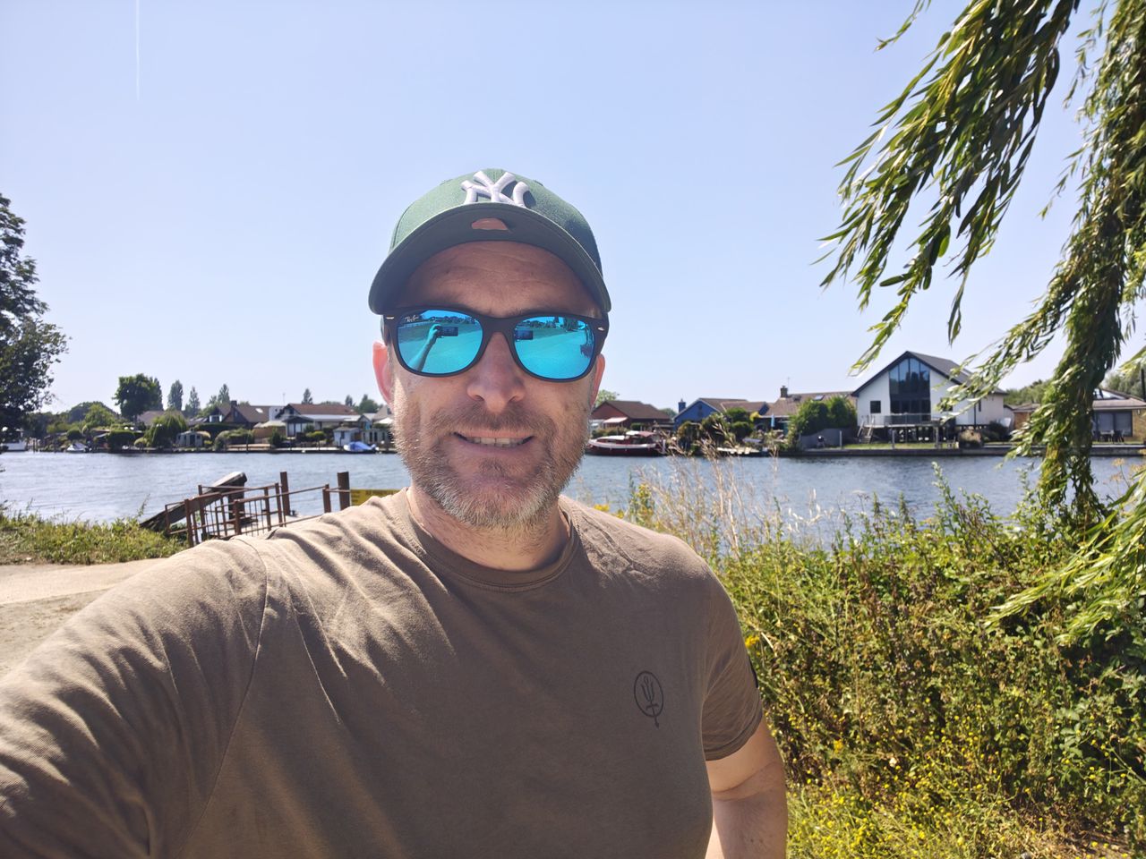 Motorola Razr 70 Ultra selfie samples