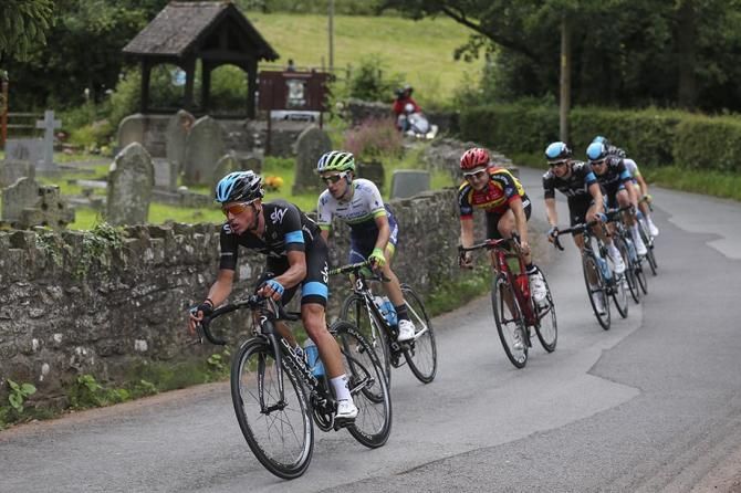 Peter Kennaugh , Team Sky leads the break.