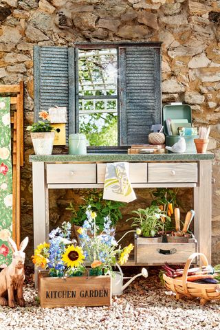 garden storage and reclaimed trays with garden mirror