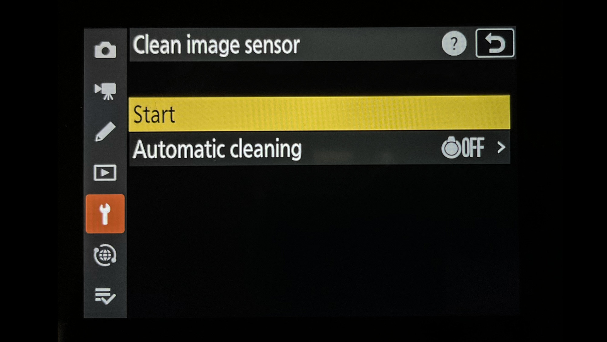 Nikon Z8 screen showing the Clean image sensor menu option