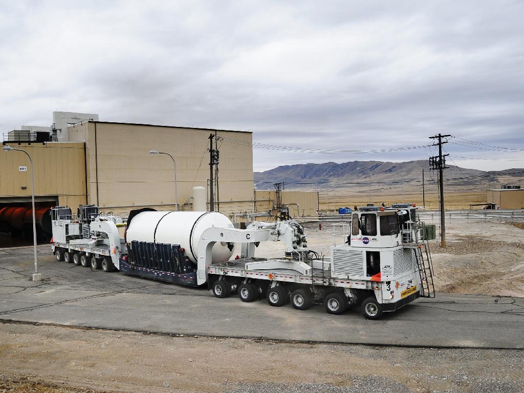 SLS Qualification Motor Prepared for Testing