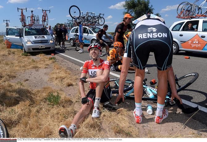 Jelle Vanendert (Lotto Belisol) in pain after crashing with compatriot Stijn Vandenbergh