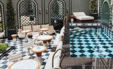 hotel sax paris review