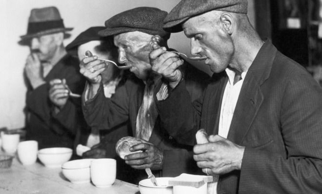 Breadline, circa 1939