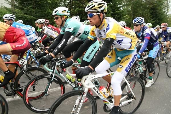 Zdenek &Scaron;tybar (Telenet - Fidea) rides comfortably in the peloton.