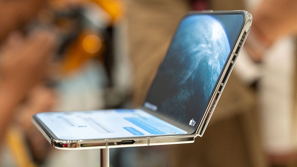 The iPhone Duo in an unfolded state