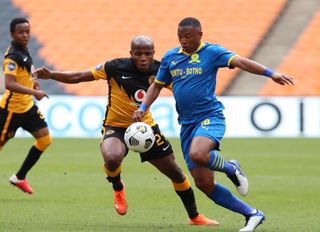 Andile Jali challenged by Lebogang Manyama 