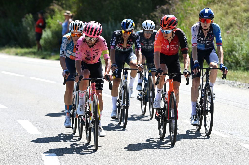 BARCELONNETTE FRANCE JULY 18 LR Ben Healy of Ireland and Team EF Education EasyPost Jai Hindley of Australia and Team Red Bull BORA hansgrohe Bart Lemmen of Netherlands and Team Visma Lease a Bike Geraint Thomas of The United Kingdom and Team INEOS Grenadiers and Krists Neilands of Latvia and Team Israel Premier Tech compete in the breakaway during the 111th Tour de France 2024 Stage 18 a 1795km stage from Gap to Barcelonnette 1134m UCIWT on July 18 2024 in Barcelonnette France Photo by Dario BelingheriGetty Images