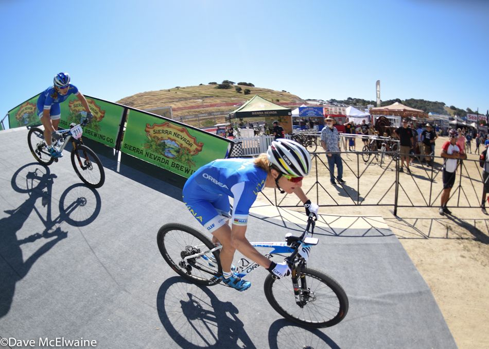 Catharine Pendrel (Luna Pro Team) on the front of the race