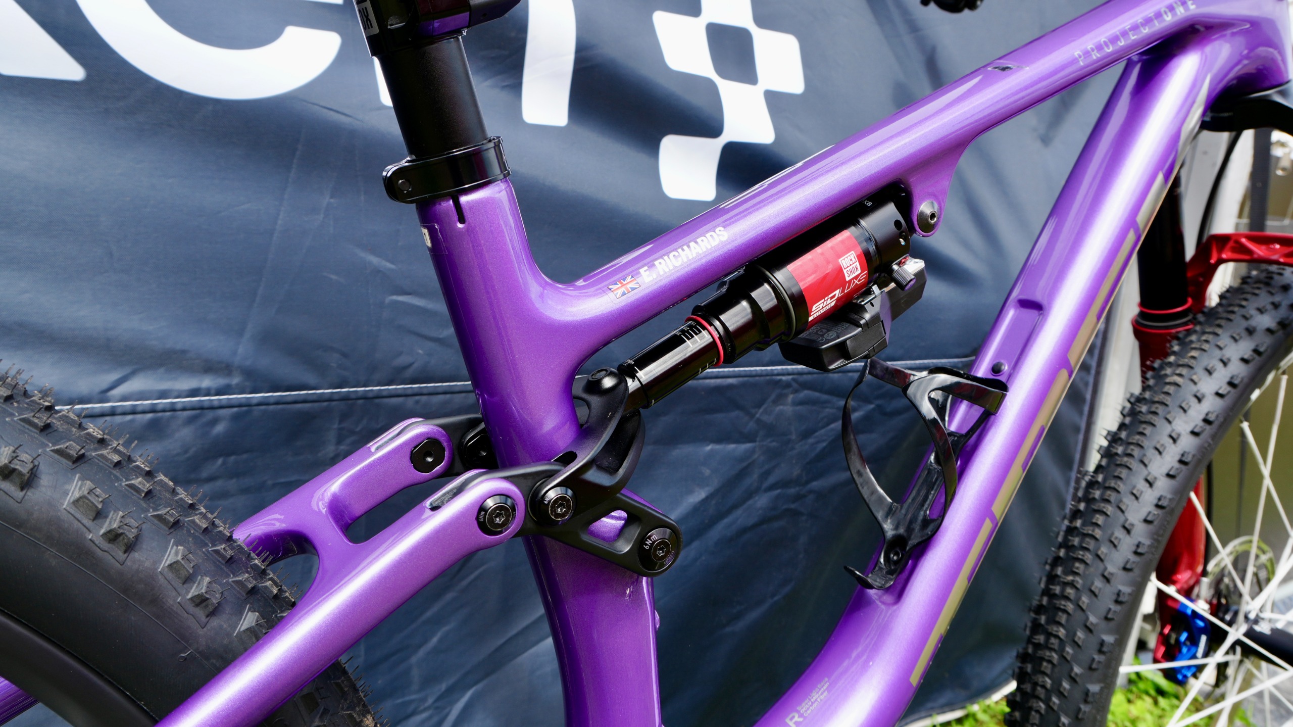 Evie Richards' bike