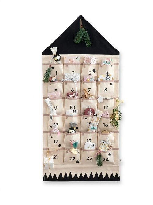 24 Day Wall Hanging Advent Calendar With Pockets