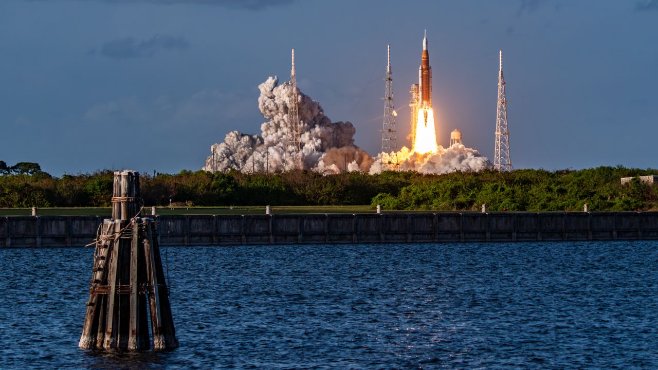 Photos of the Artemis 2 rocket launch.