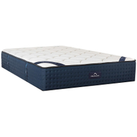 DreamCloud Luxury Hybrid
Read our DreamCloud Luxury Hybrid Mattress review.