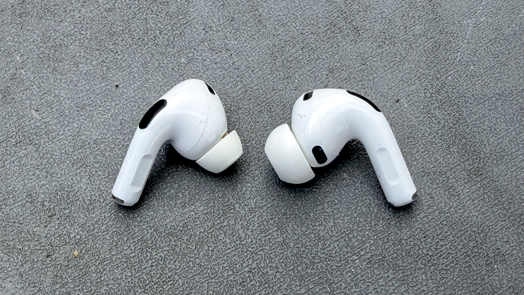 AirPods Pro 2 vs AirPods Pro 3