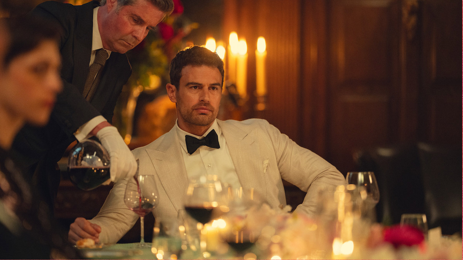 Theo James in The Gentlemen.