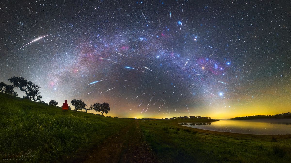 Geminid Meteor Shower Fills The Sky With shooting Stars In 