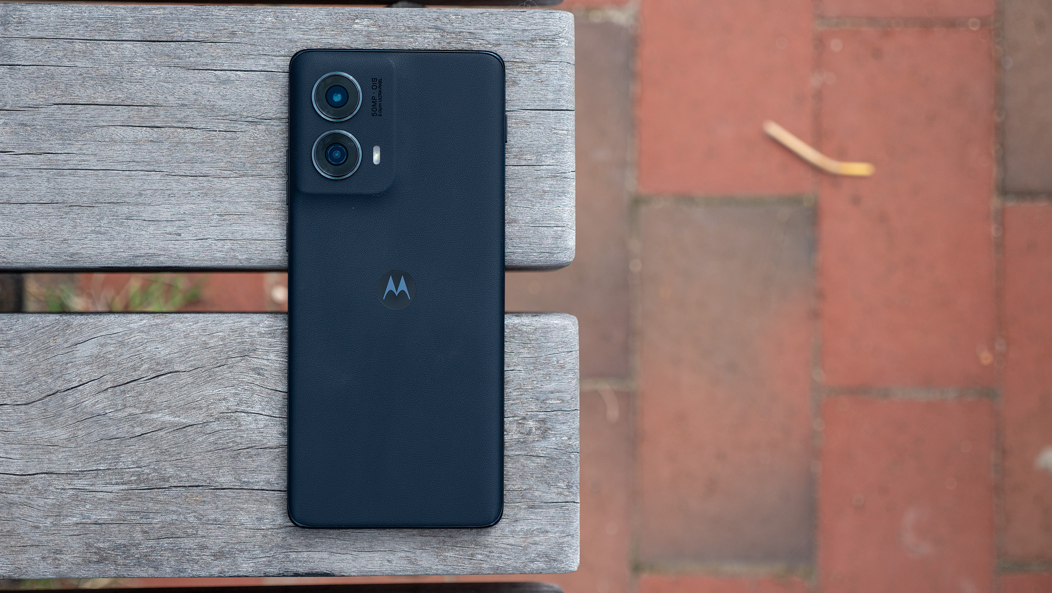 The gorgeous vegan leather back of the Motorola Edge (2024)