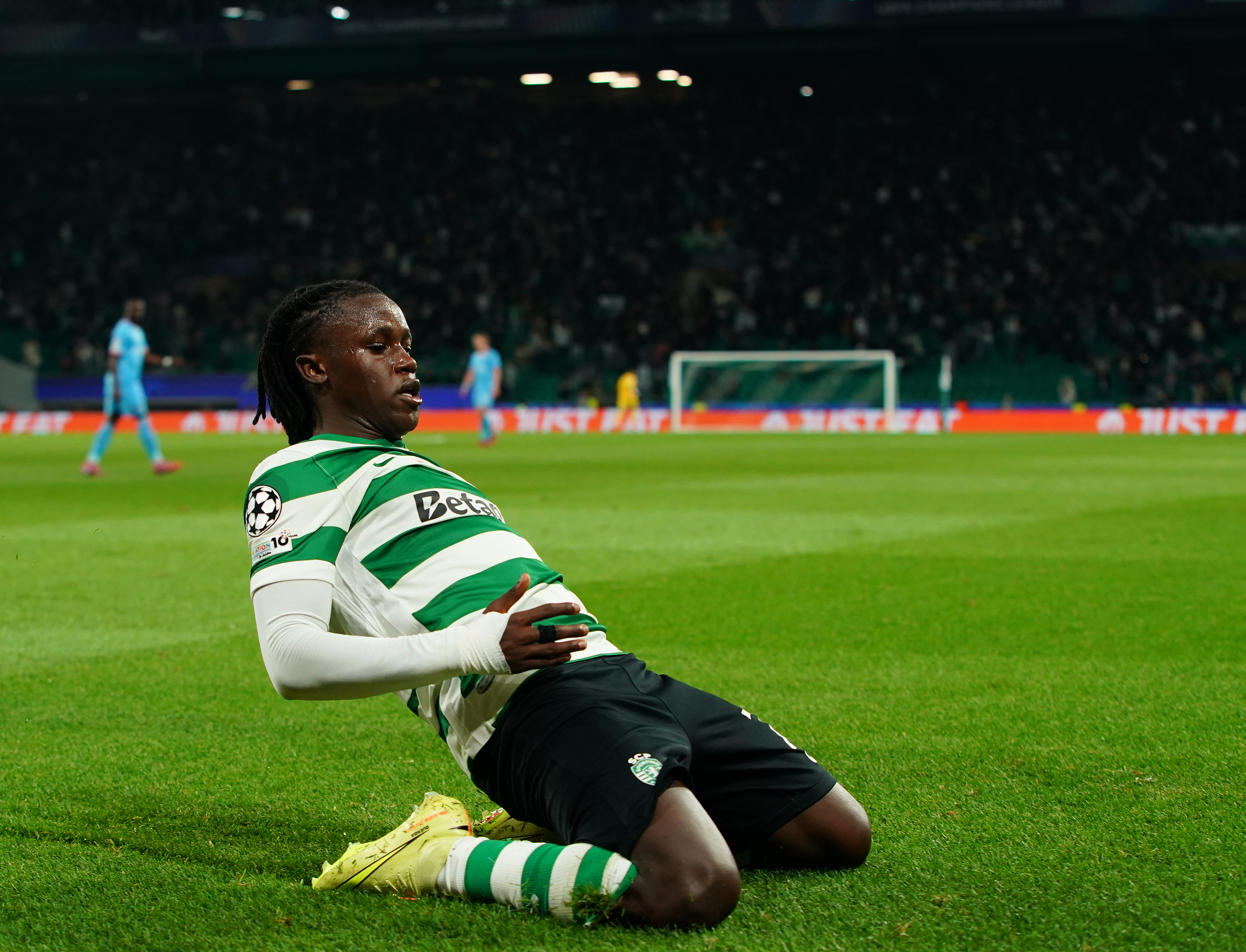 LISBON, PORTUGAL - NOVEMBER 26: Geovany Quenda of Sporting CP celebrates after scoring a goal during the UEFA Champions League 2025/26 League Phase MD5 match between Sporting CP and Club Brugge KV at Estadio Jose Alvalade on November 26, 2025 in Lisbon, Portugal. (Photo by Gualter Fatia/Getty Images)