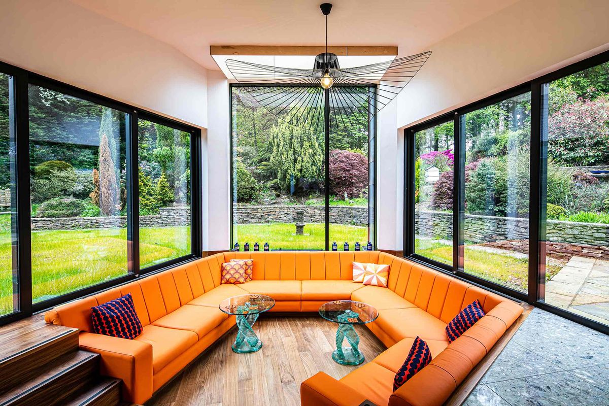 This retro 1960s bungalow renovation is like stepping back in time ...