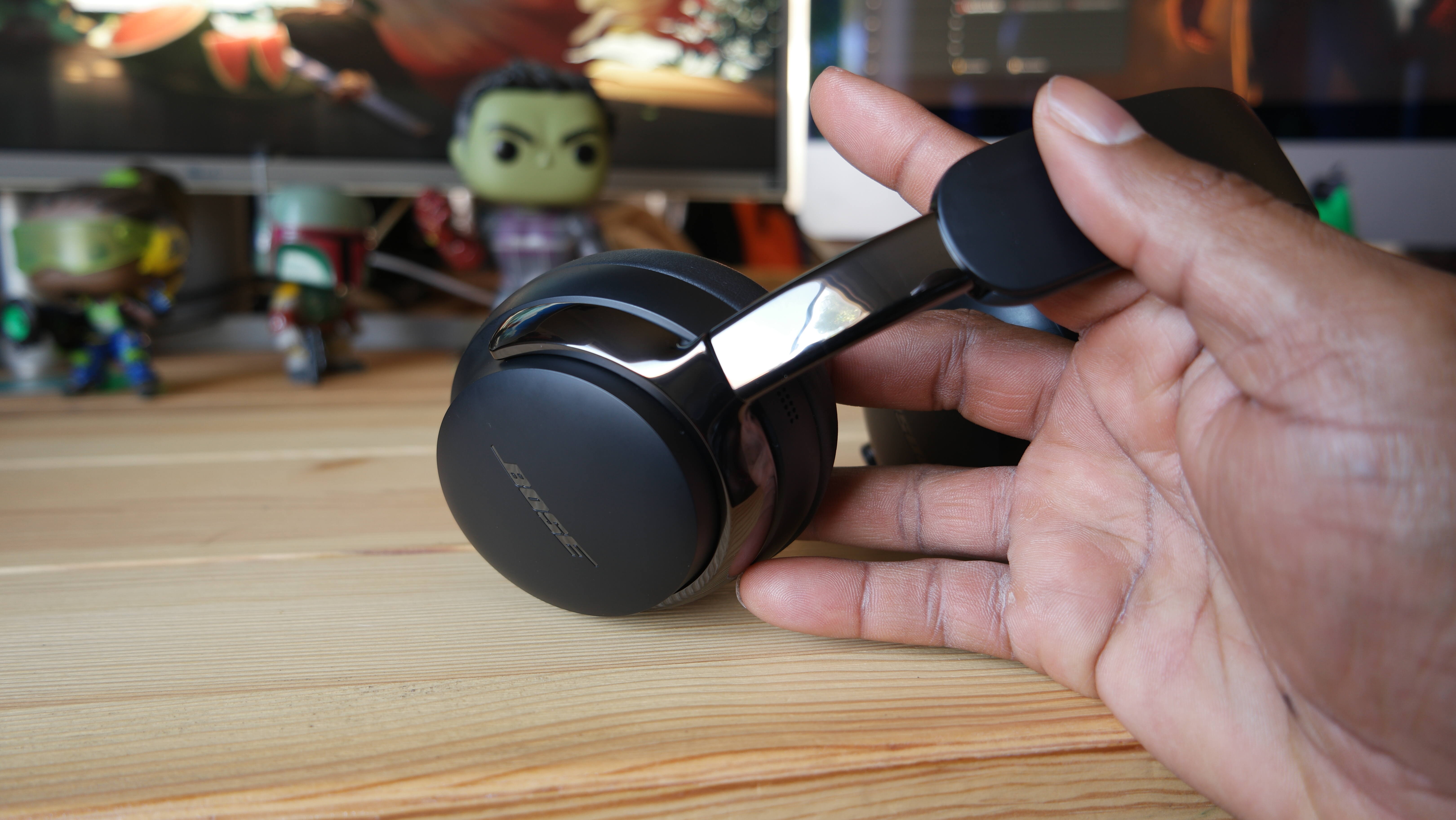 Bose QuietComfort Ultra Headphones (2nd Gen) showing the new metal yokes