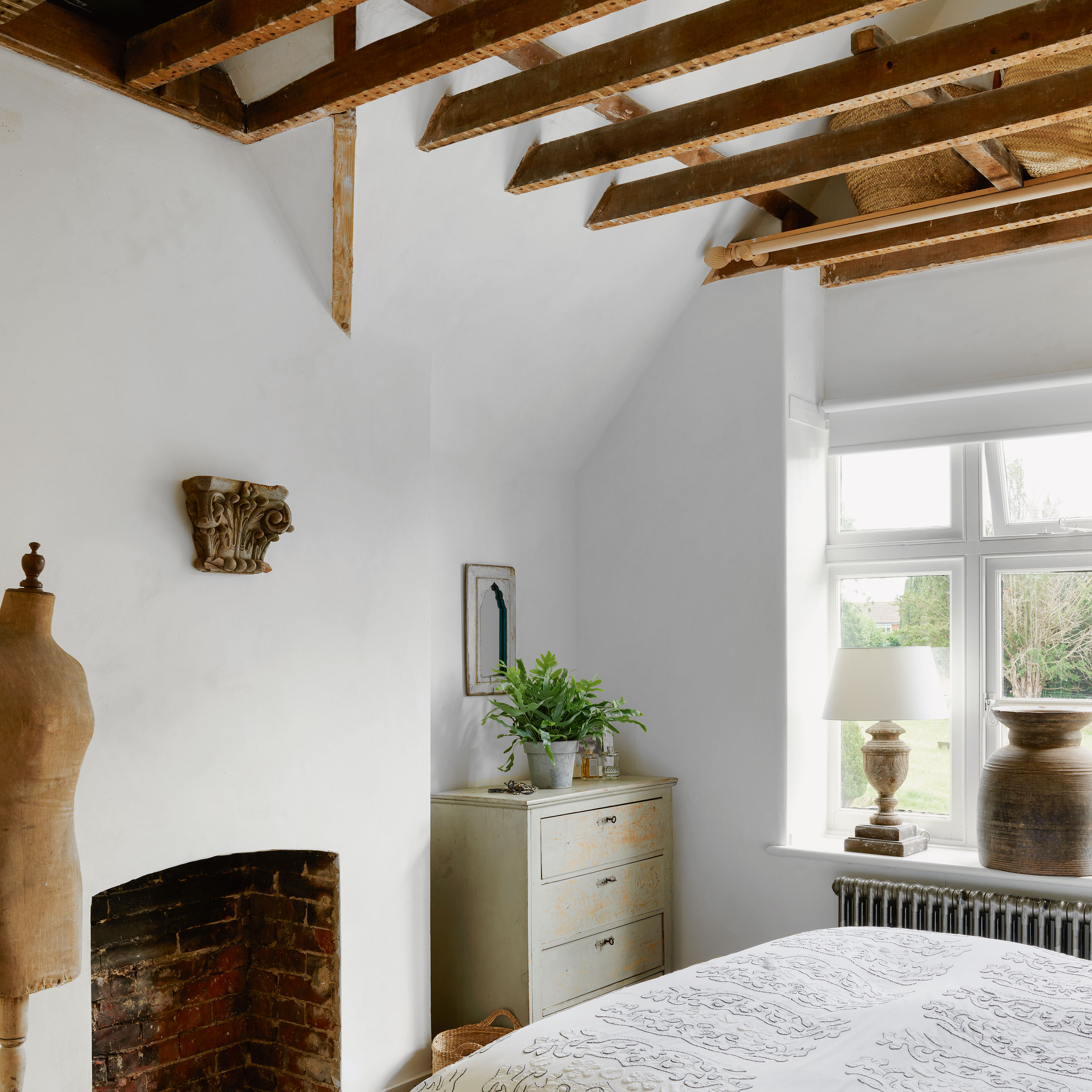 bedroom with exposed rafters