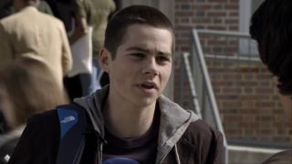 Dylan O'Brien as Stiles in Teen Wolf Season 1x01