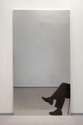 Galerie Kreo and Simon Lee Gallery swap spaces