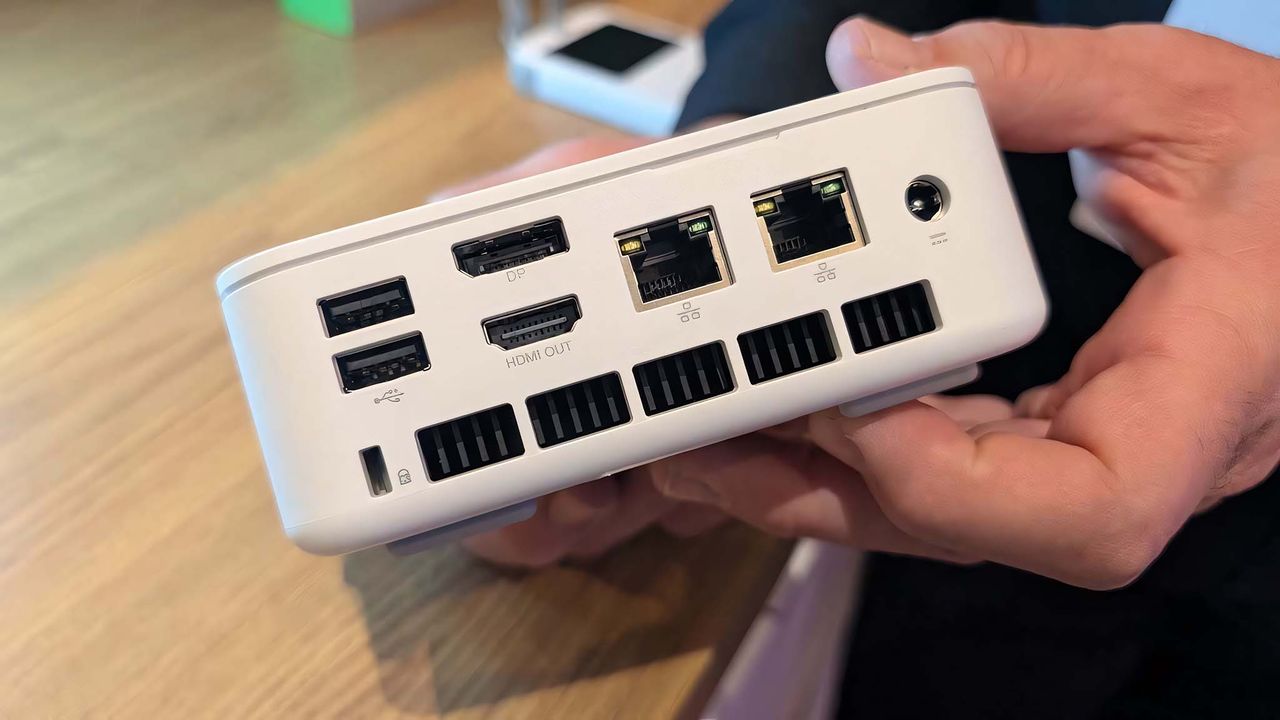 Acer Revo Box AI back ports.
