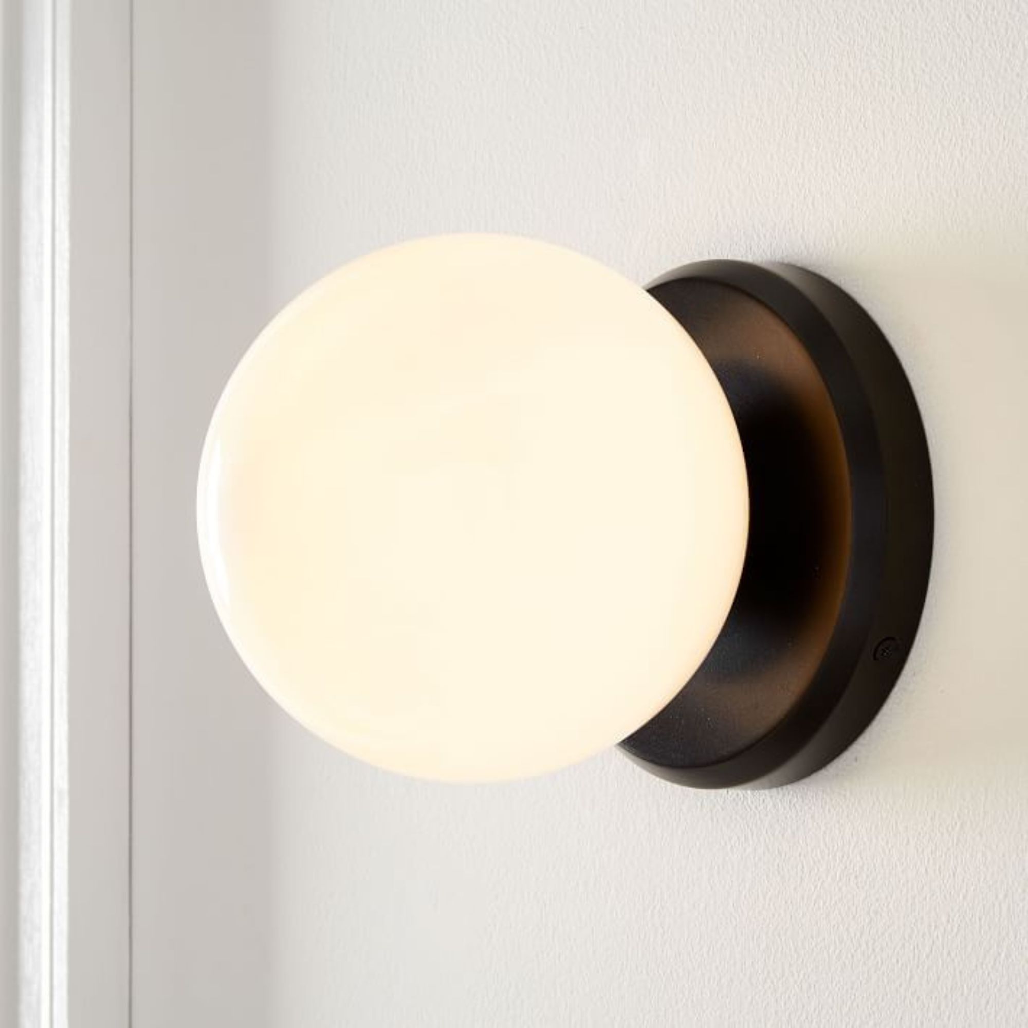 Hayes 1-Light Sconce