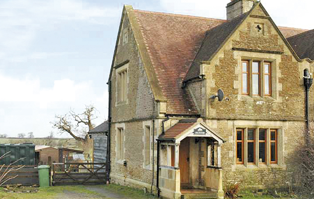 Pelhams-low-res-pdf-brochure-1.jpg