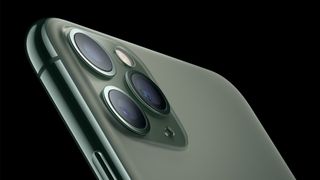 iPhone 11 vs Samsung Galaxy S20: iPhone 11