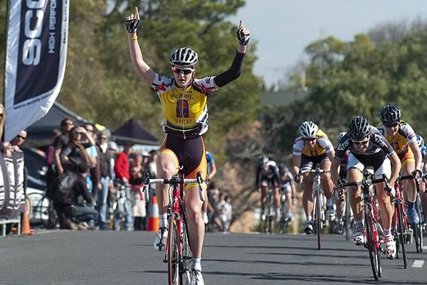 Loren Rowney (Bundaberg Sugar) takes out the final stage of the Women's Tour of Geelong.
